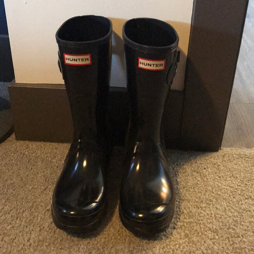 Hunter mid rain boot shiny black